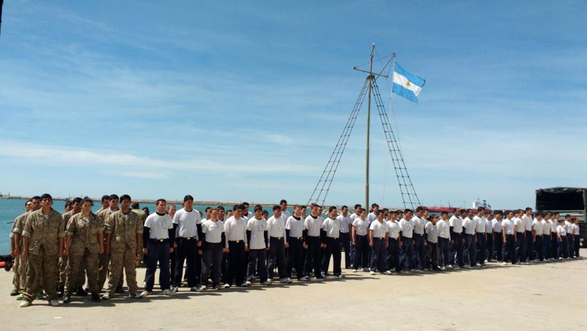 Cadetes de la Escuela Naval Militar se adiestraron en ejercicios de  supervivencia en el mar – Gaceta Marinera