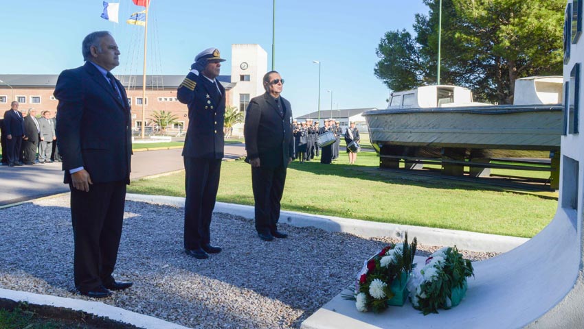 Homenaje al Cabo Guanca en la Escuela de Suboficiales de la Armada