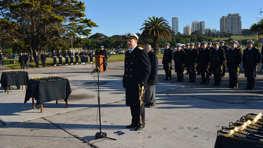 Ceremonia en el Día de la Bandera en Mar del Plata