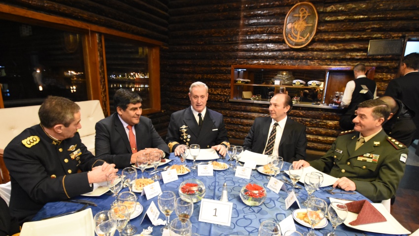 La cena de camaradería en Ushuaia