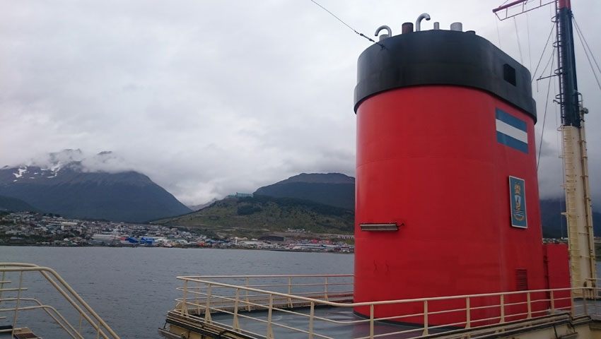 El rompehielos ARA “Almirante Irízar” arribó a Ushuaia