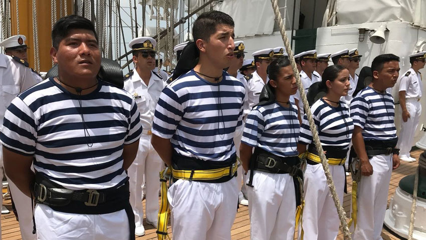 La fragata “Libertad” arribó a Colombia