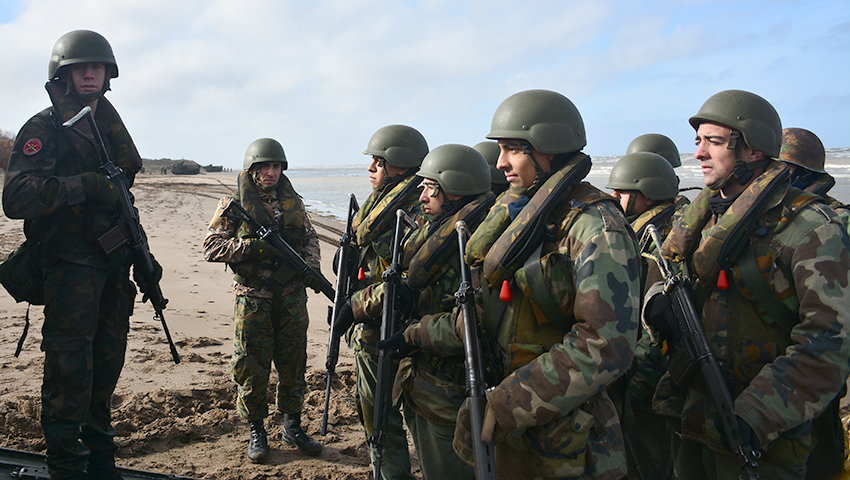 Cadetes de la Escuela Naval Militar se adiestraron en ejercicios de  supervivencia en el mar – Gaceta Marinera