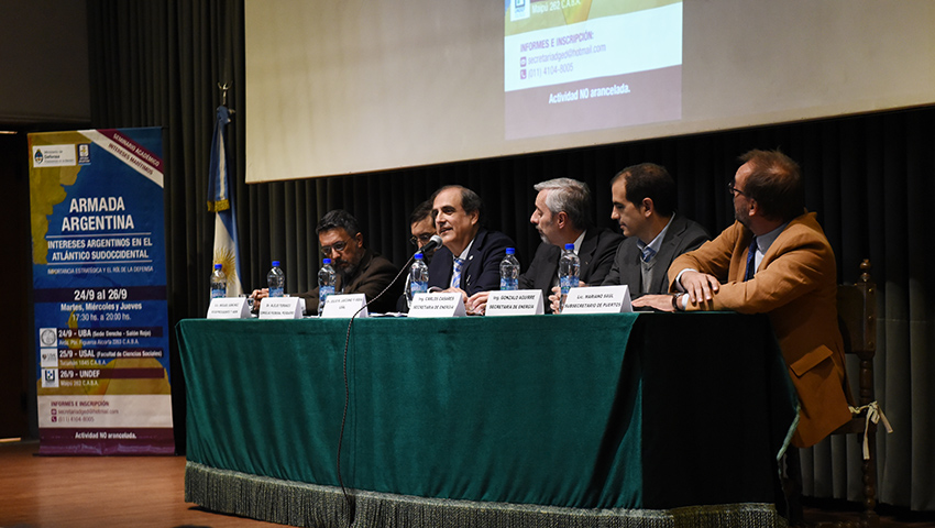 Se desarrolló la segunda jornada del Seminario “Intereses Argentinos en el Atlántico Sudoccidental”