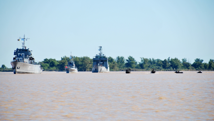 EJERCICIOS DE LA ARMADA ARGENTINA - Página 9 ADIEST_NAVAL_INT-1