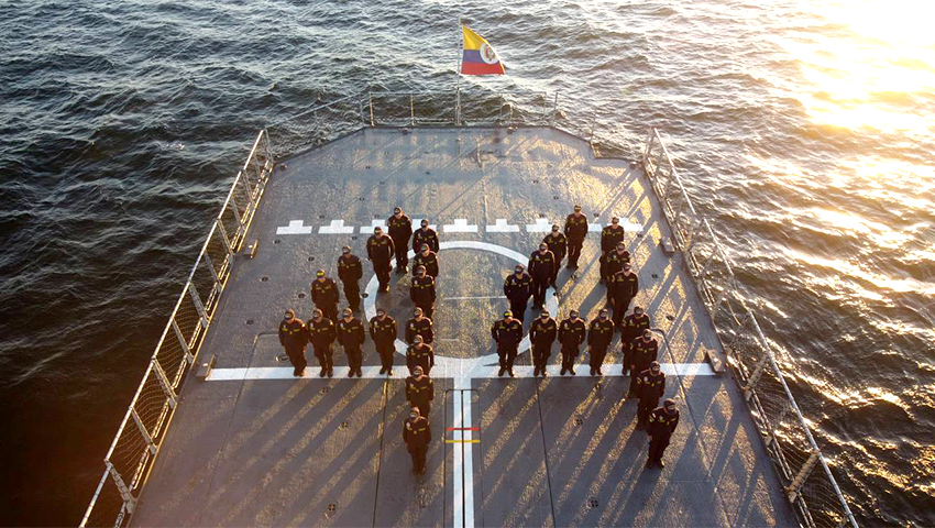 Homenajes al submarino ARA “San Juan”. Ceremonia-SUSJ-Grandes-Veleros-3