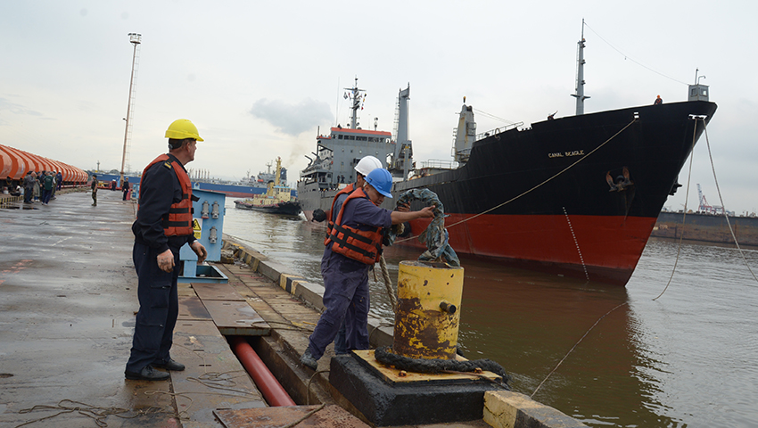 Arribó a Buenos Aires el transporte ARA “Canal Beagle”