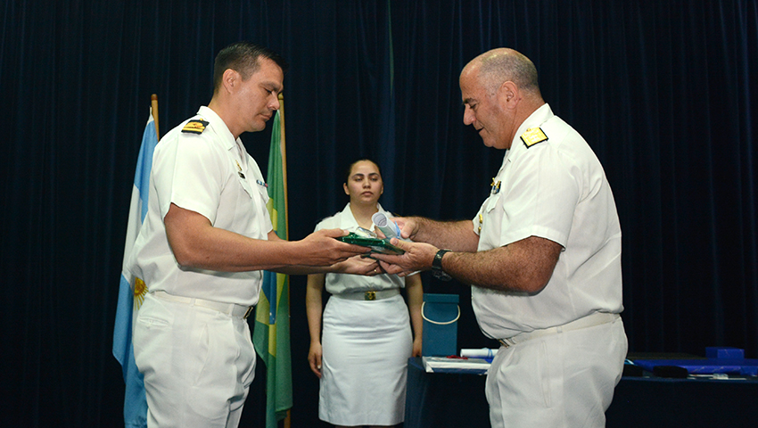 Homenaje del Club de Modelismo Naval a Escala – Gaceta Marinera