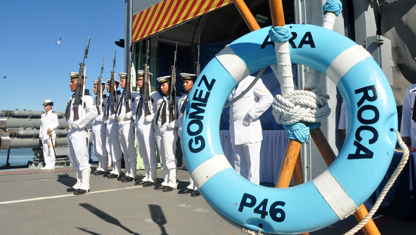 Cambio de Comando en la corbeta ARA “Gómez Roca”
