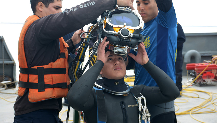 Adiestramiento integrado en el mar